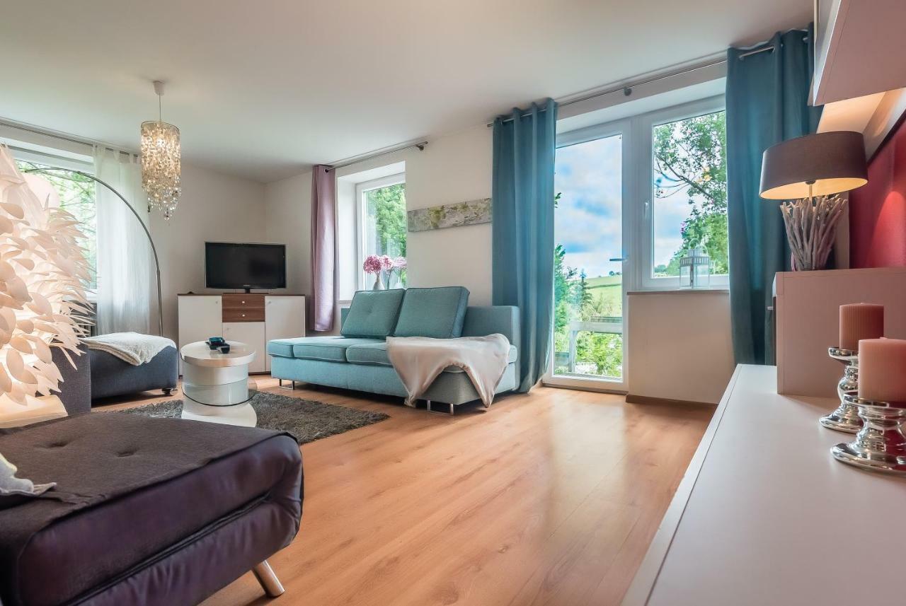 Apartmenthaus Am Erlbach Buch am Erlbach Extérieur photo